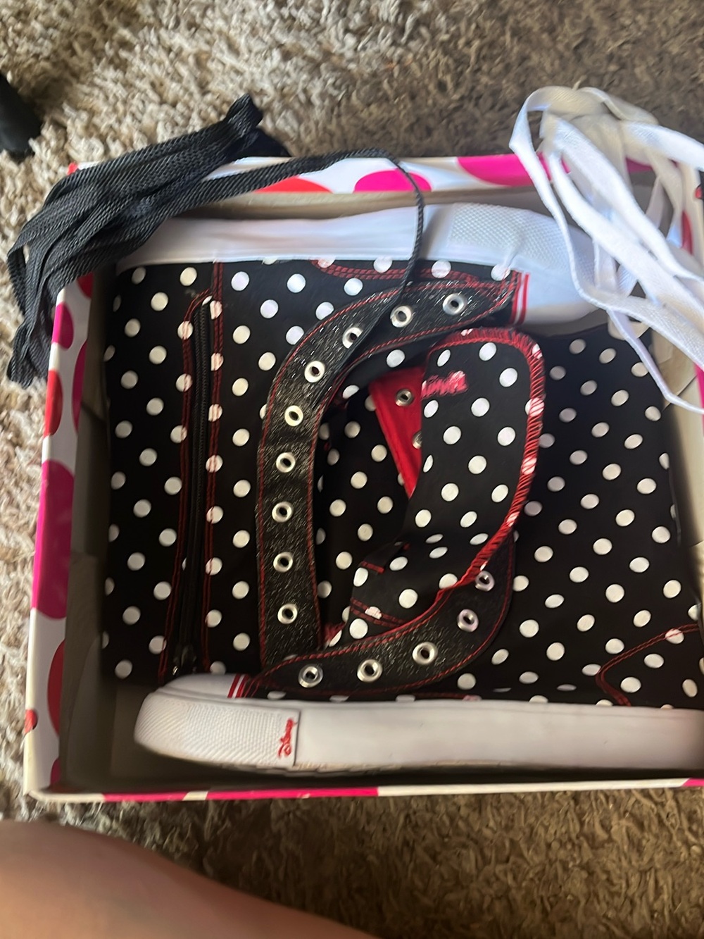 Minnie Mouse Polka Dot Shoes - Black & White - Picture 1 of 6